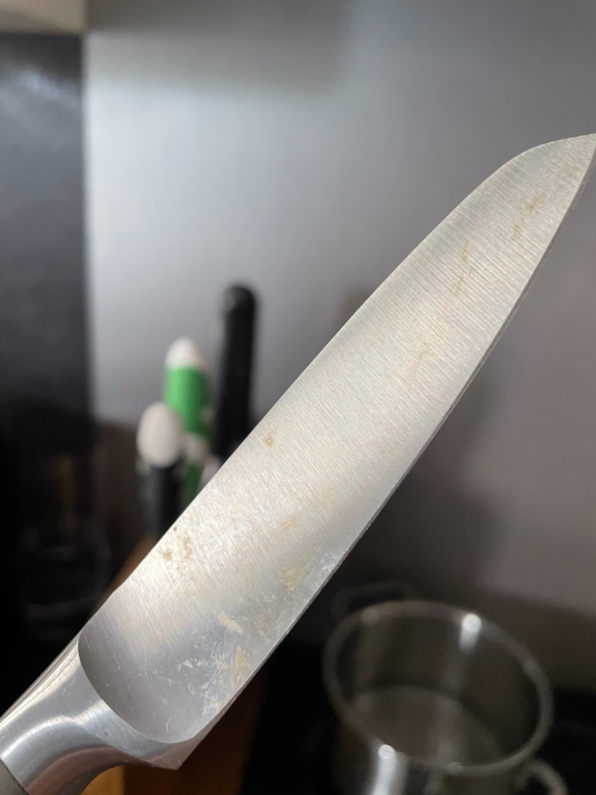 Un solide couteau d'office