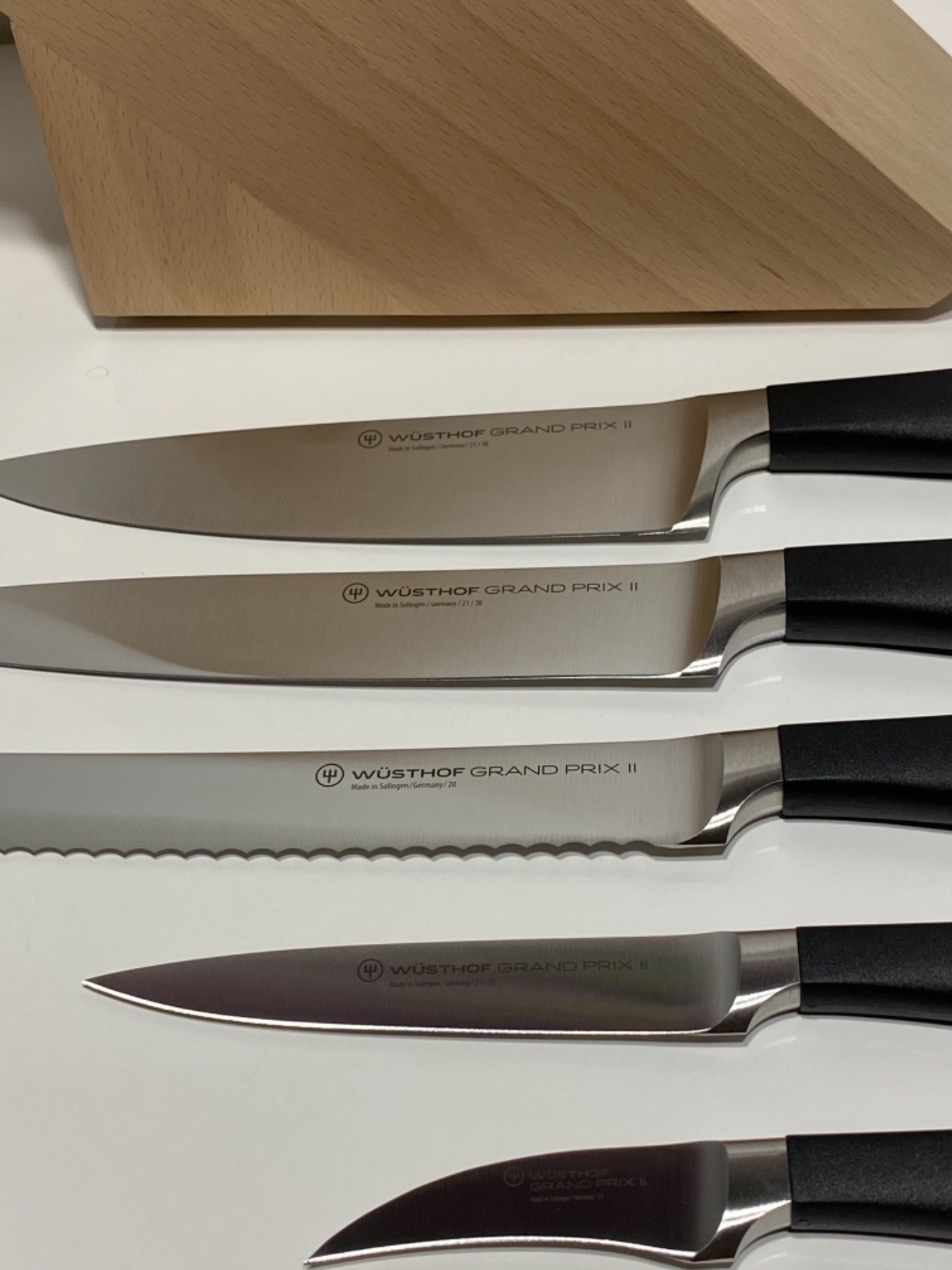 Un couteau rayé à la livraison