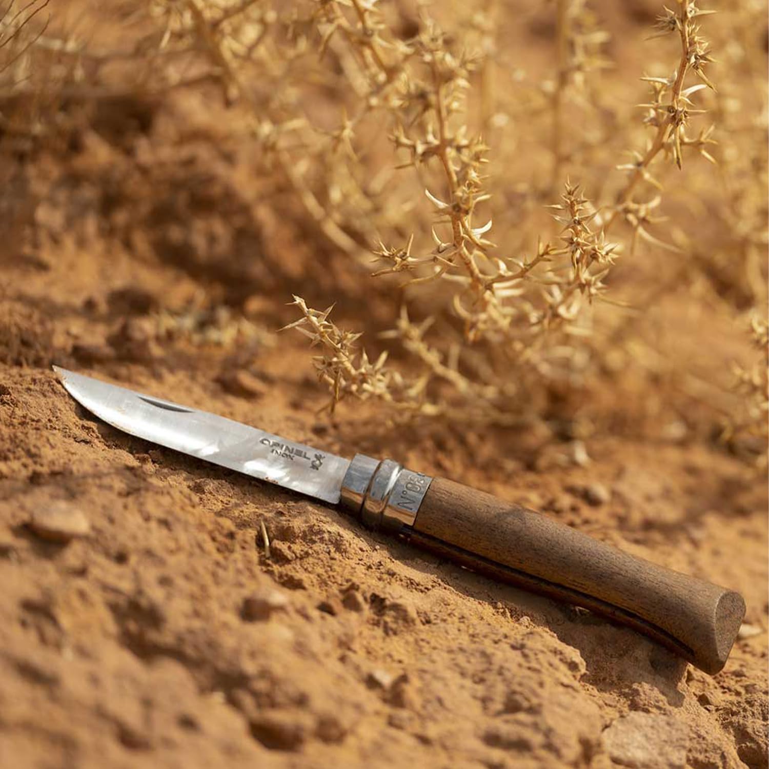 opinel-inox-lux-noyer-couteau-de-poche-pliant-lame-acier-inoxydable-manche-noyer image 7