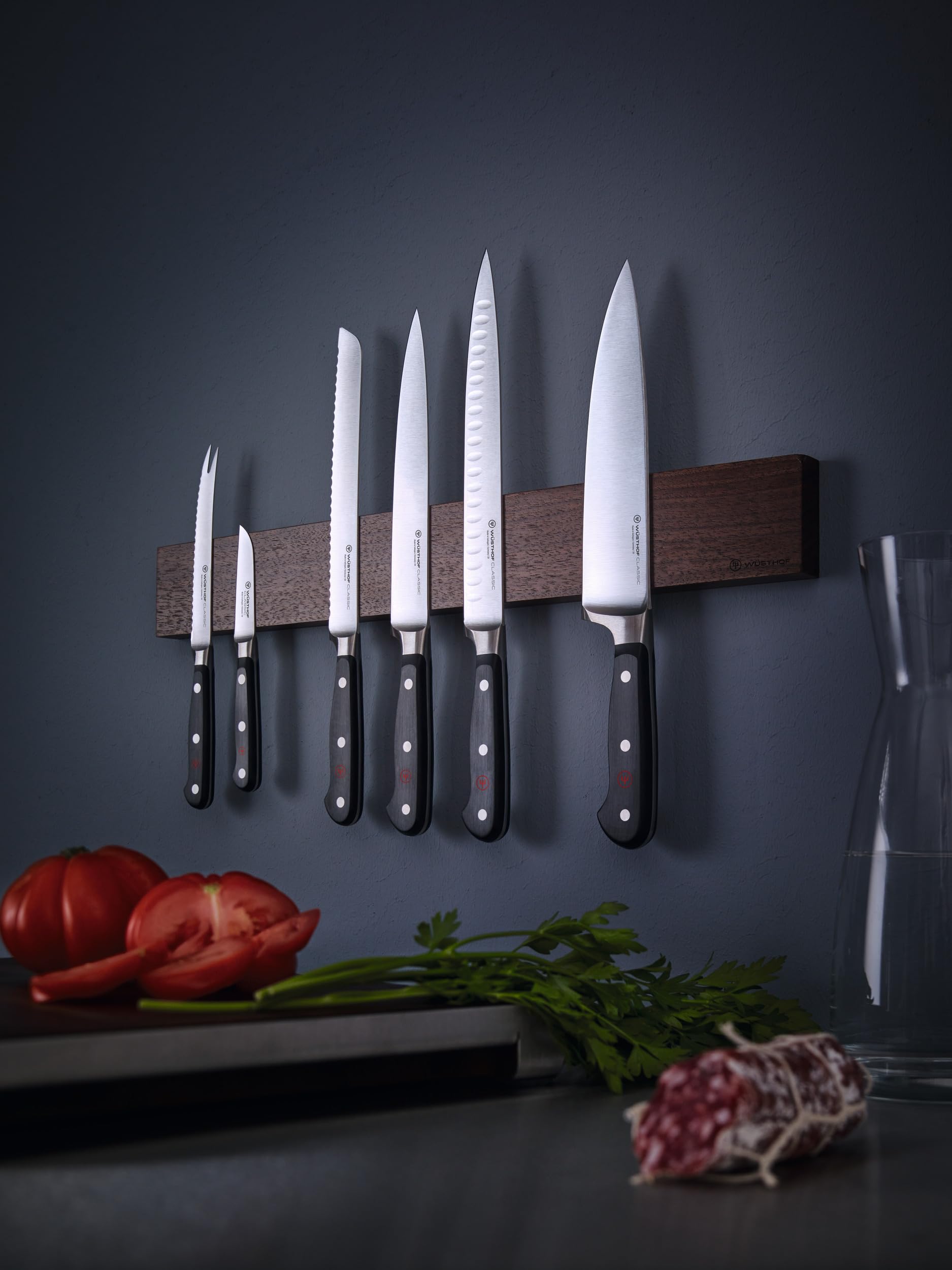 w-sthof-classic-couteau-saucisson-14-cm-forg-lame-dent-e-acier-haute-teneur-en-c image 7