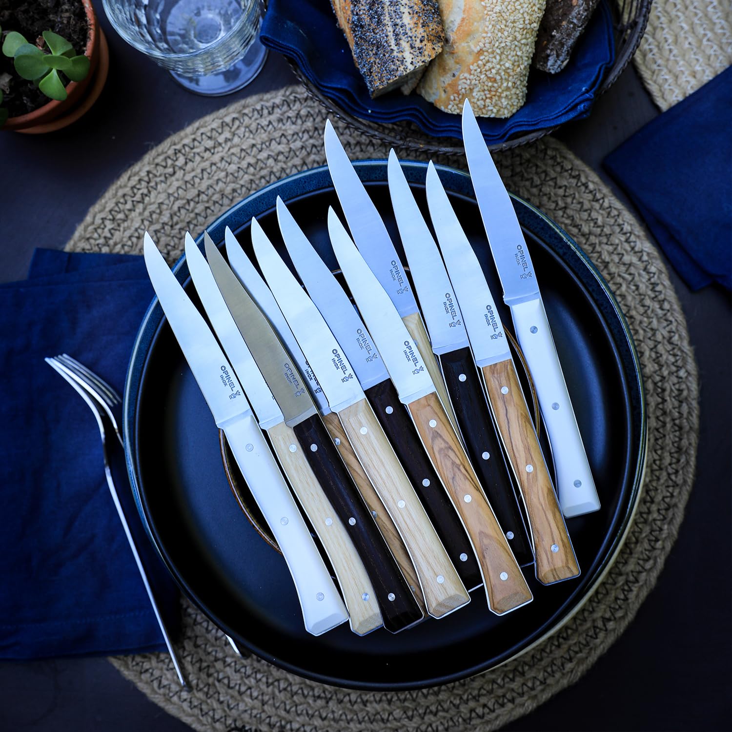 opinel-coffret-de-4-couteaux-de-table-facette-ardoise-lame-pleine-soie-microdent image 5