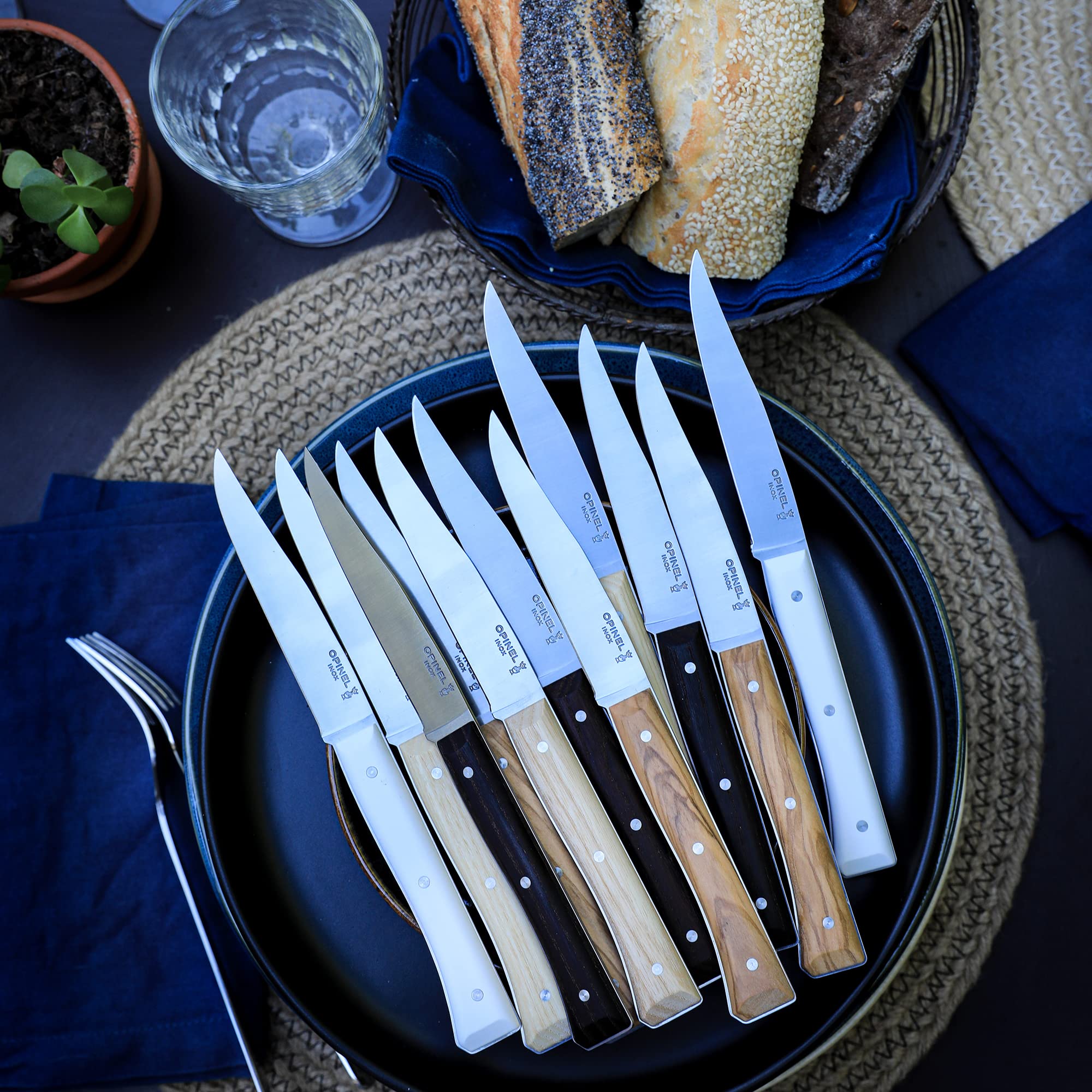 opinel-coffret-4-couteaux-de-table-facette-fr-ne-lame-lisse-pleine-soie-acier-in image 6