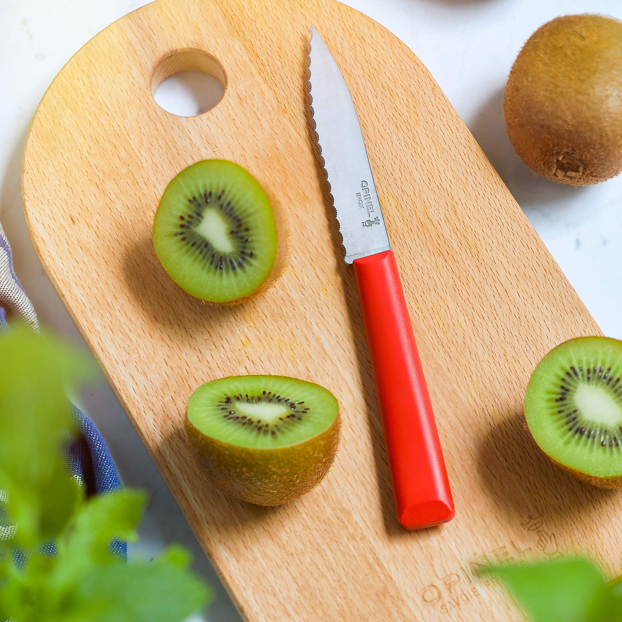 opinel-n-313-couteau-crant-de-cuisine-les-essentiels-lame-dent-e-acier-inoxydabl image 5